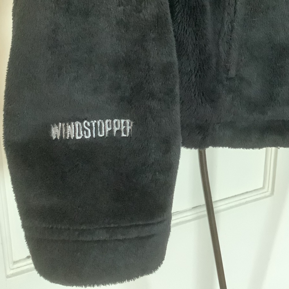 Mountain Hardwear Windstopper Fleece Jacket - Picture 6 of 10